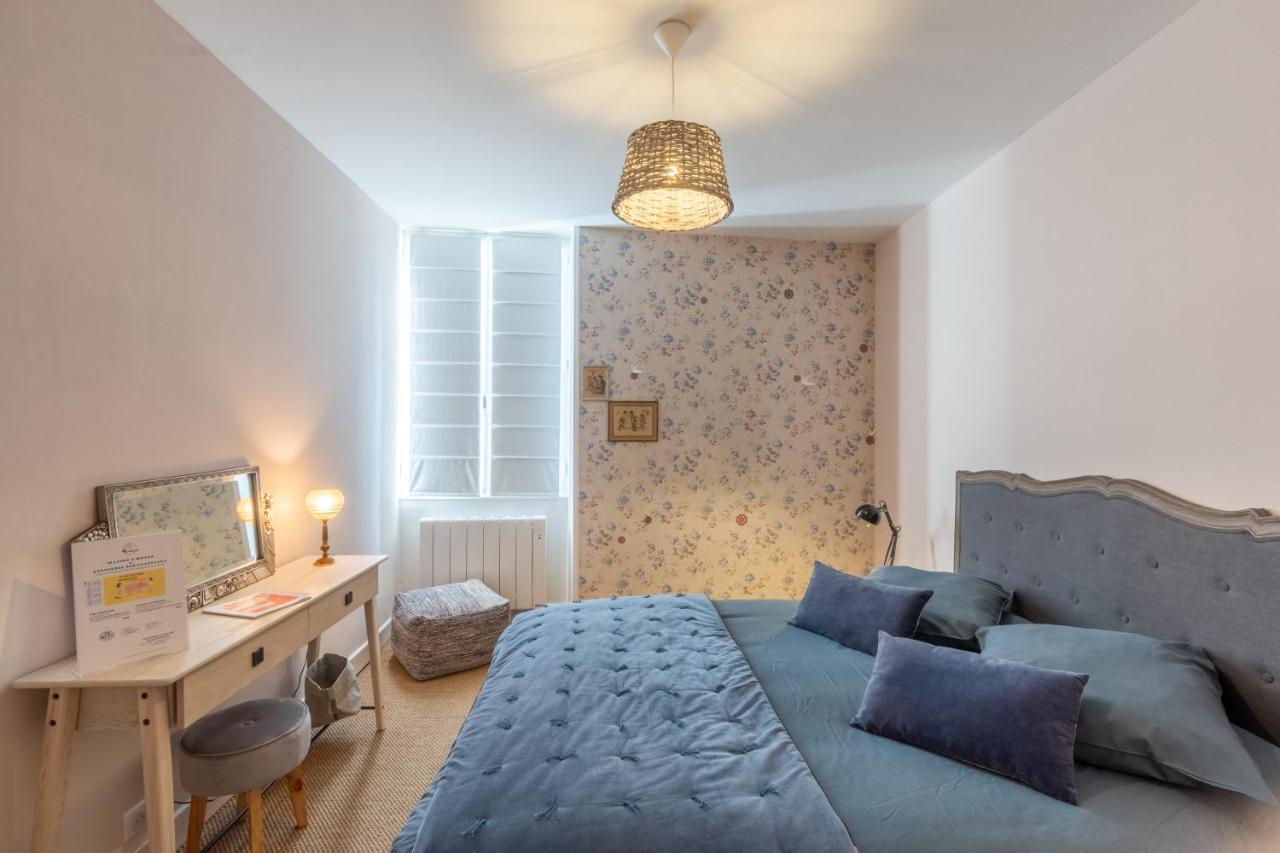 Hotel Le Sanglier Hirsute Mezieres-en-Brenne Exteriér fotografie